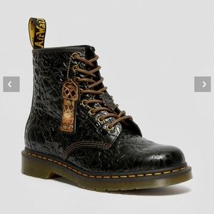NIB Goonies Dr.Martens